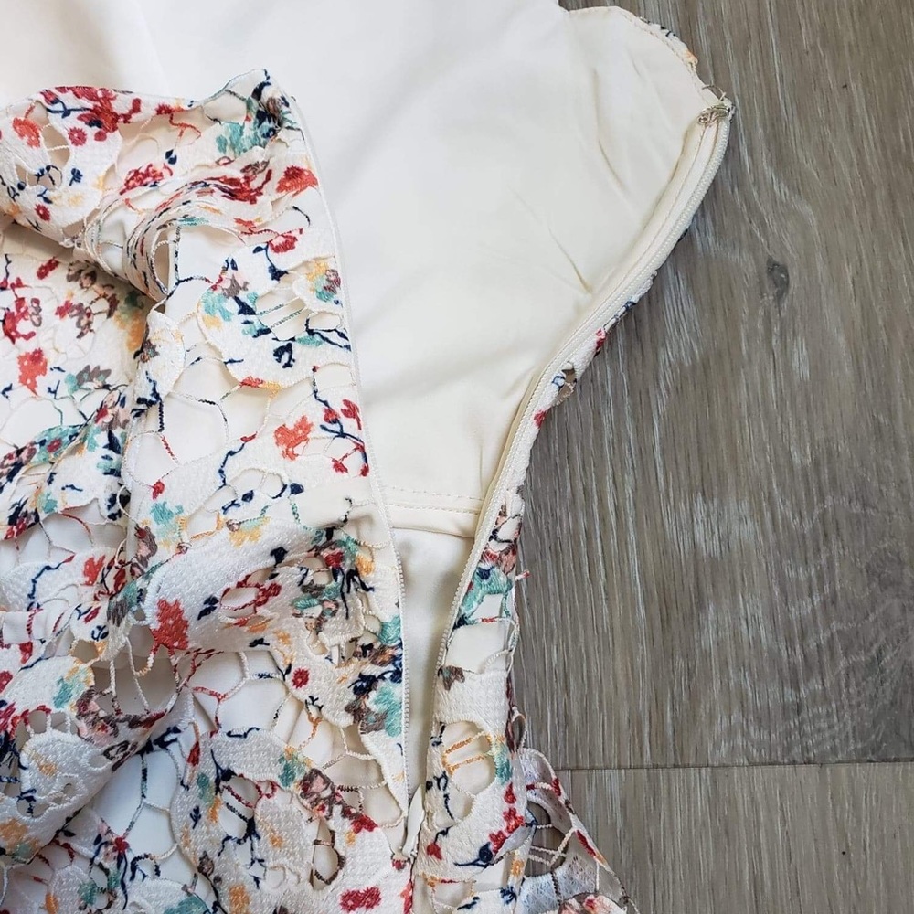 Tularosa Cyrus Dress - Picture 12 of 16